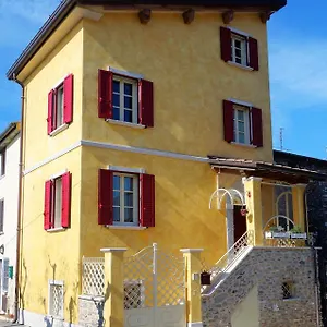 House Versilia Luca E Giada, 5 Chilometri Da Dei Marmi! Ferienhaus Forte dei Marmi