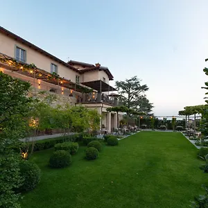 Relais San Vigilio Al Castello 4*, Бергамо Италия