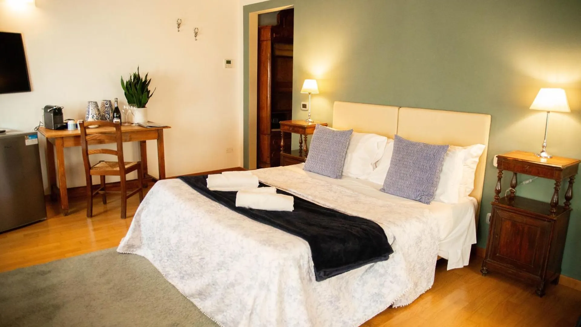 Pietra Di Verona Residenza 0*,  Италия